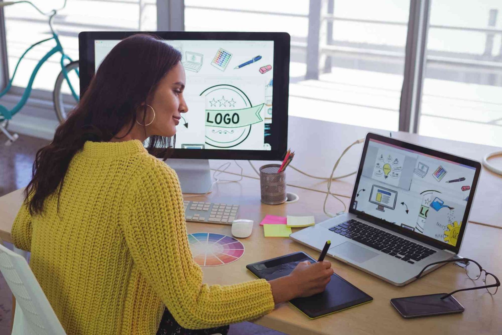 Why Graphic Design Matters for Building a Strong Brand Identity. (1)